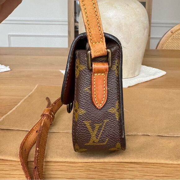 ✅AUTH✅LOUIS VUITTON SAINT CLOUD MINI BAG - Picture 5 of 15